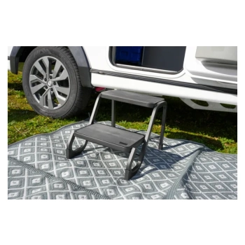 Podwójny stopień Shift Bergera Czarny wys 38 cm